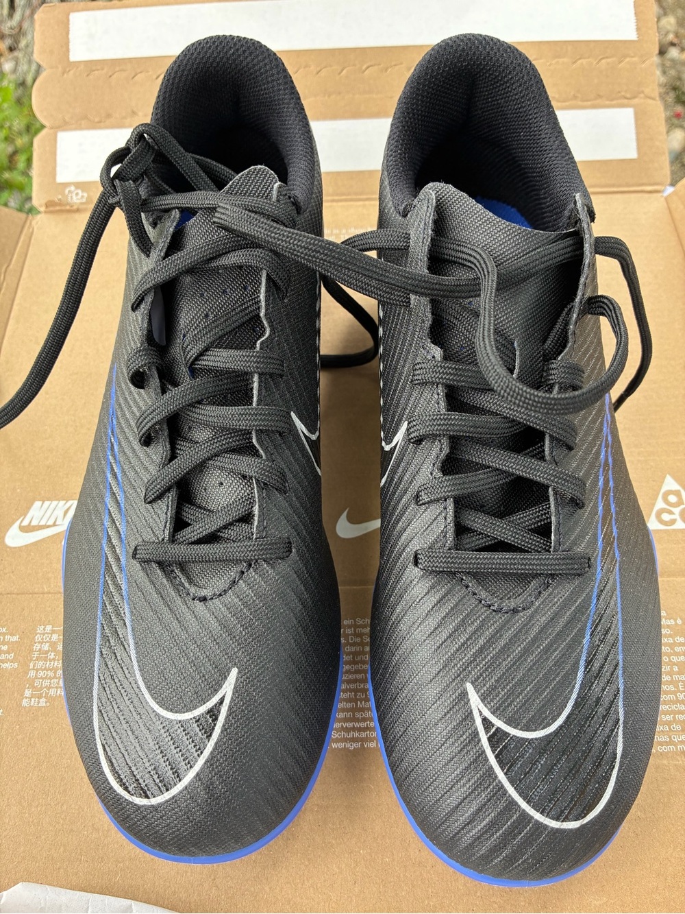 Nike Vapor 15 Club FG/MG Soccer Cleats Men’s Size 5 Women’s Size 6.5 Black/Chrom